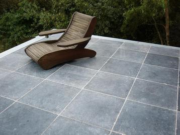 Vietnamese hardsteen Soft Finish tuintegels 60x60 cm beschikbaar voor biedingen
