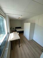 Studio te huur in Delft - 375 m² - 2 kamer(s) - 2 kamers, Huizen en Kamers, Kamers te huur, Delft