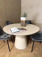 Ronde eettafel op maat | Beton ciré zandkleur | vanaf €1090, Huis en Inrichting, Tafels | Eettafels, Overige materialen, Beton ciré tafel, Japandi, trendy