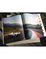 2021 FERRARI MONZA SP1 | SP2 BROCHURE ENGELS, Boeken, Auto's | Folders en Tijdschriften, Nieuw, Ferrari, Author